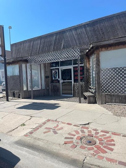 Distinked Art and Tattoo