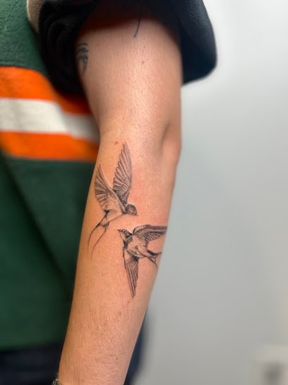 Two Birds Tattoo Studio