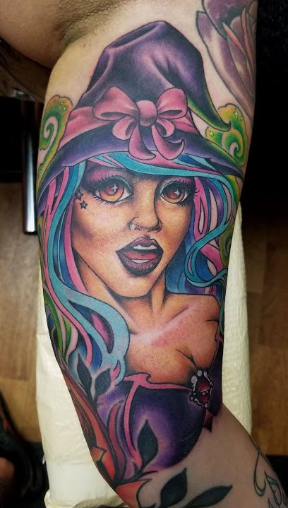 MOONSHINE INK TATTOO CO.